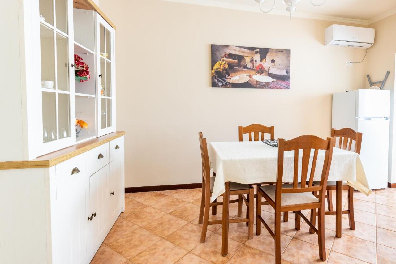 Laura's Apartamento *